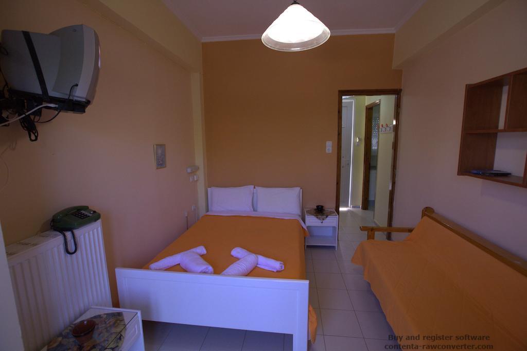 Angela Studios Karfás Kamer foto